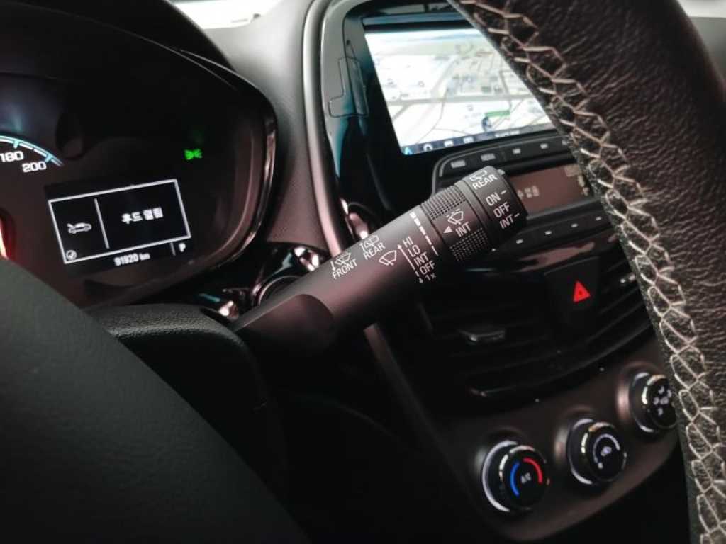 Chevrolet Spark 2019 Negro - Importación desde Corea - HF Imports Iquique - Foto 17