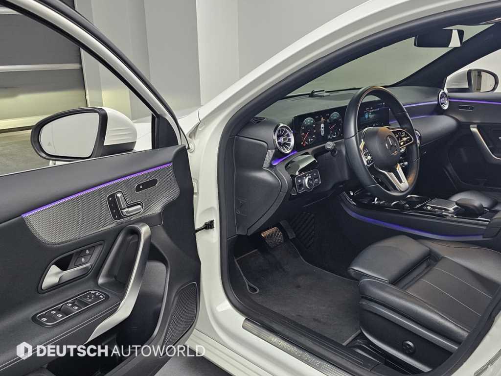 Mercedes Benz A Class - Vista 11