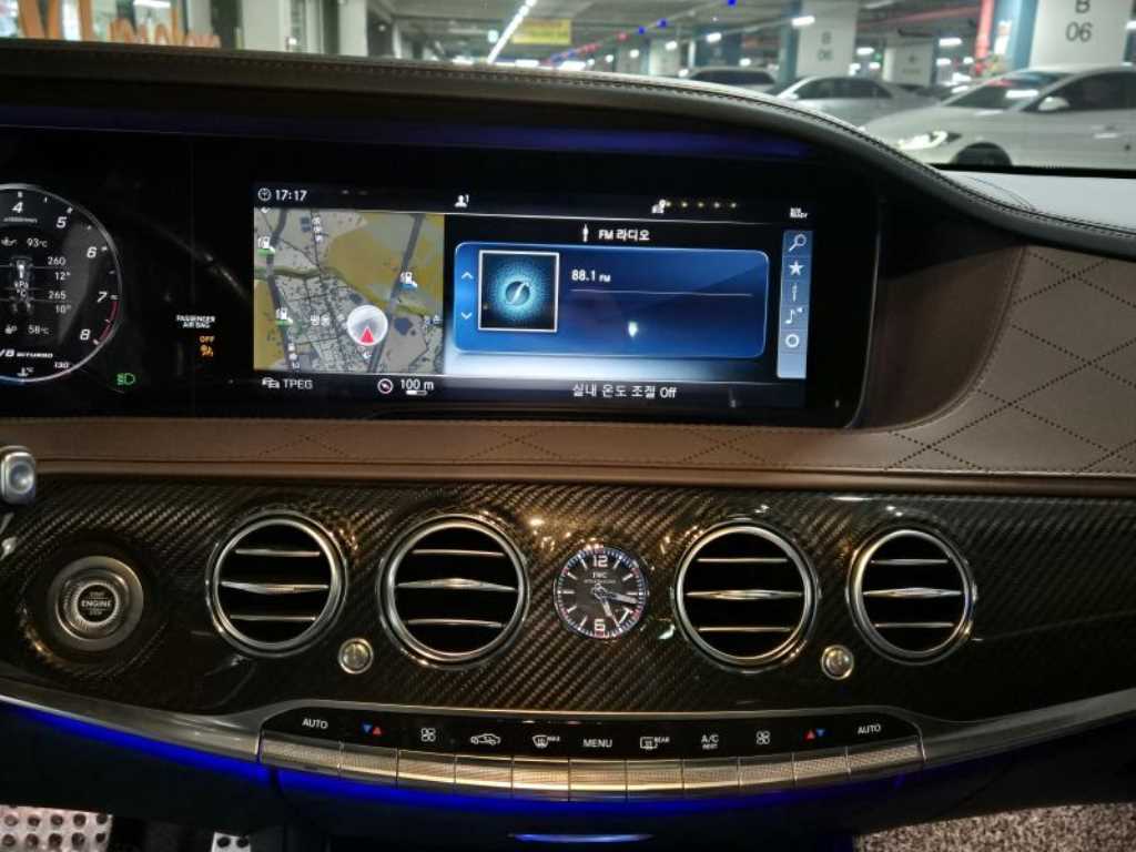 Mercedes Benz S Class - Vista 11