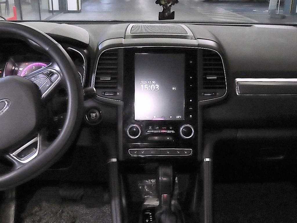 SAMSUNG QM6 - Vista 11