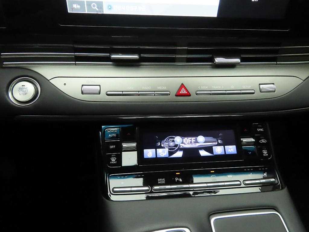 HYUNDAI Grandeur - Vista 10