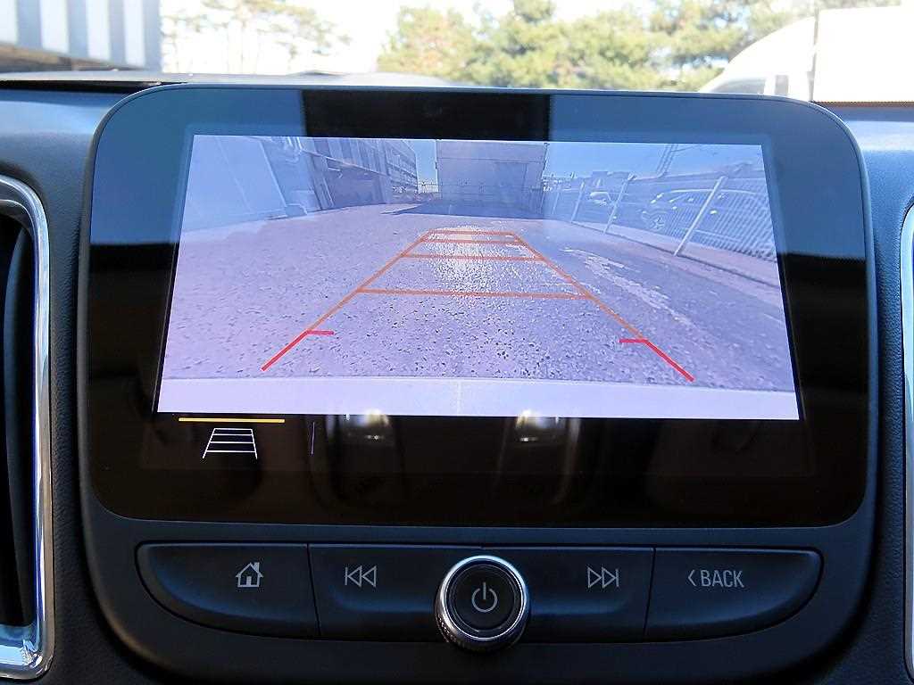 Chevrolet Malibu 2019 Blanco - Importación desde Corea - HF Imports Iquique - Foto 15