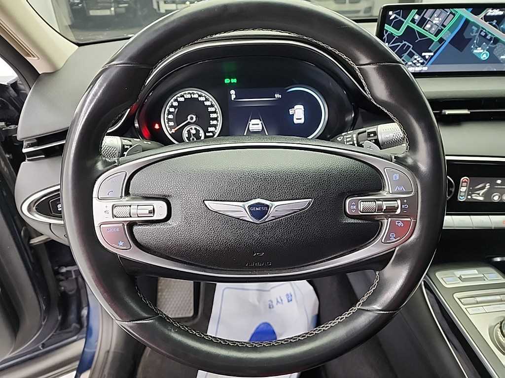 Genesis GV70 - Vista 9