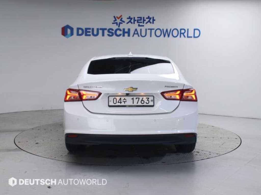 Chevrolet Malibu - Vista 4