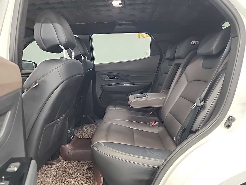 Ssangyong Korando - Vista 12