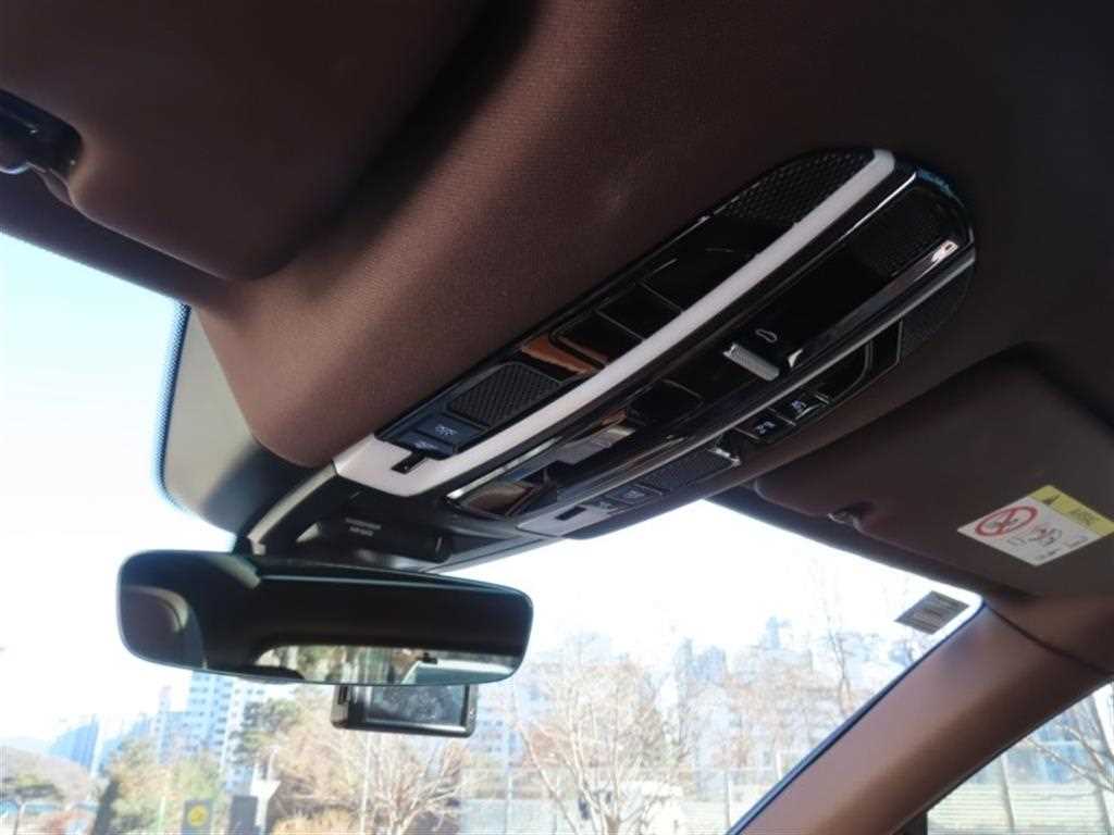 Porsche Cayenne - Vista 10