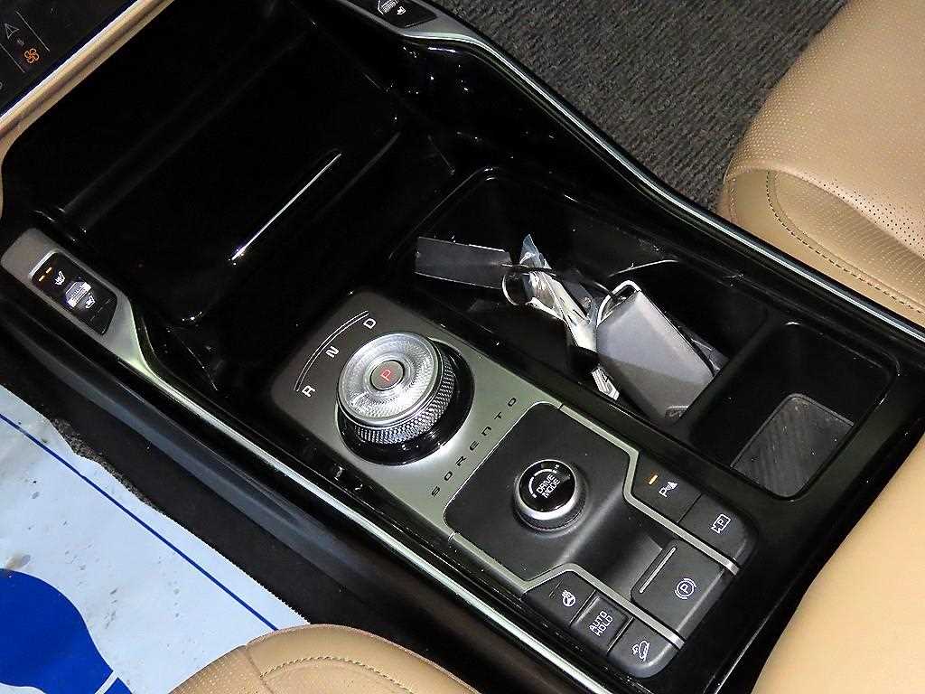 KIA Sorento - Vista 12