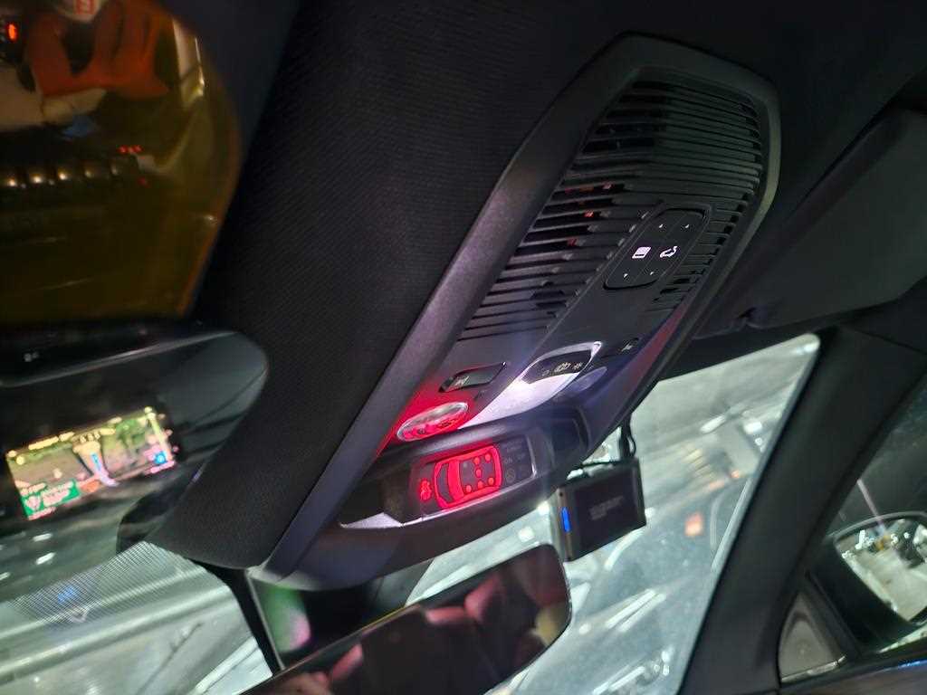 Peugeot 5008 2023 Blanco - Importación desde Corea - HF Imports Iquique - Foto 16