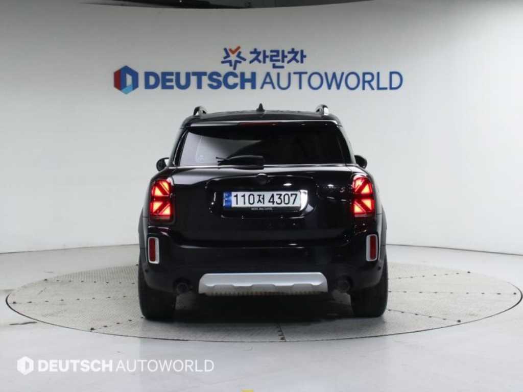 Mini Countryman - Vista 4