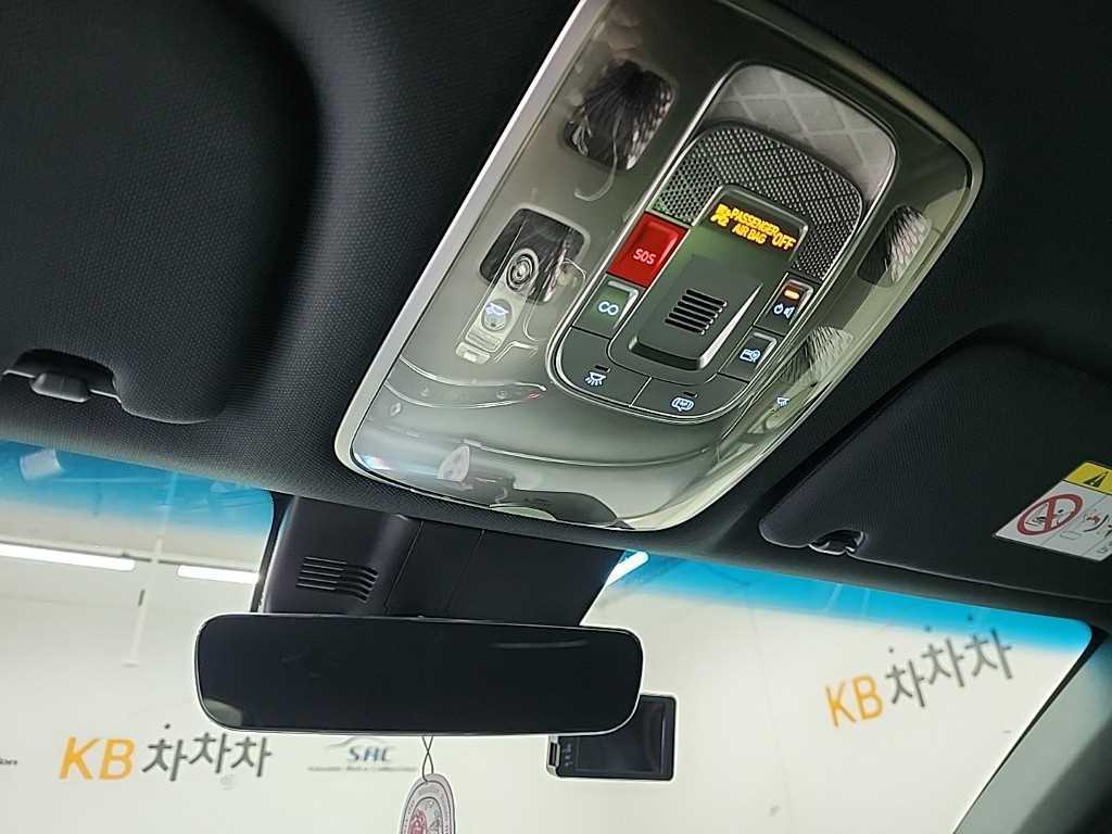 Genesis GV70 2022 Blanco - Importación desde Corea - HF Imports Iquique - Foto 16