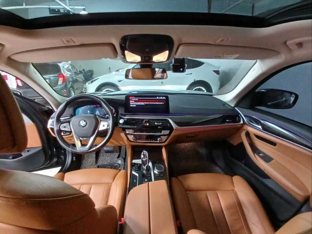 BMW 5 Series - Vista 6