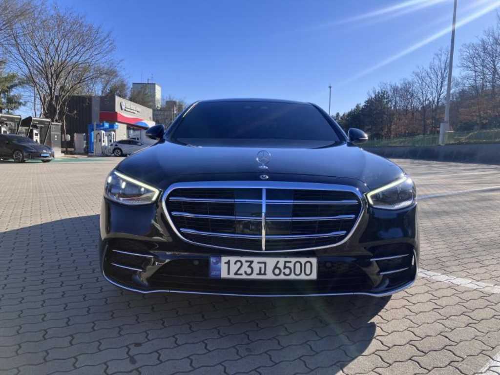 Mercedes Benz S Class 2022 Negro - Importación desde Corea - HF Imports Iquique - Foto 1