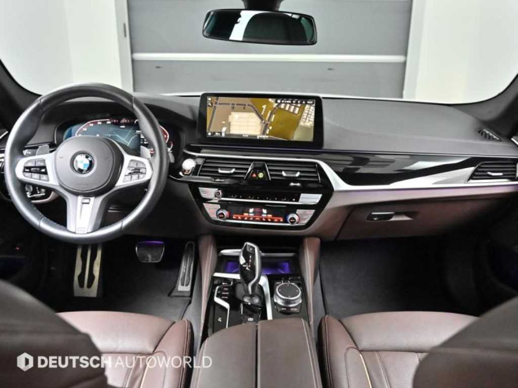 BMW 5 Series - Vista 7