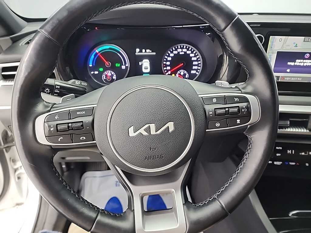 KIA K5 - Vista 9