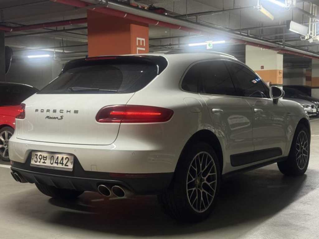 Porsche Macan - Vista 4