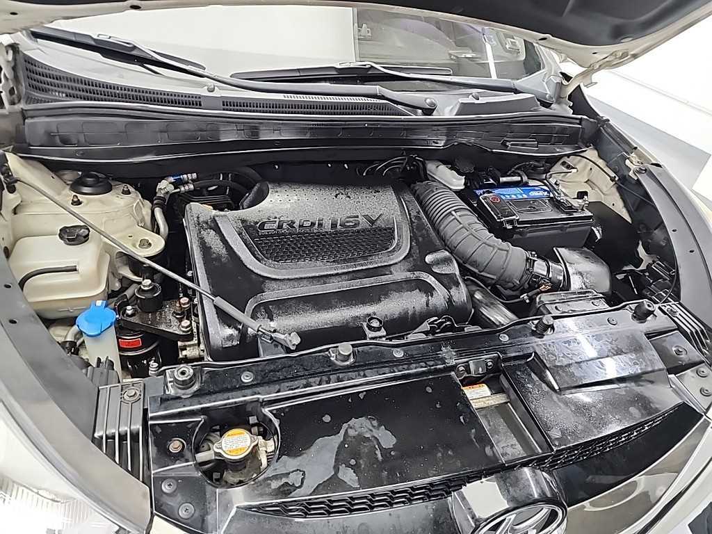 HYUNDAI Tucson - Vista 5