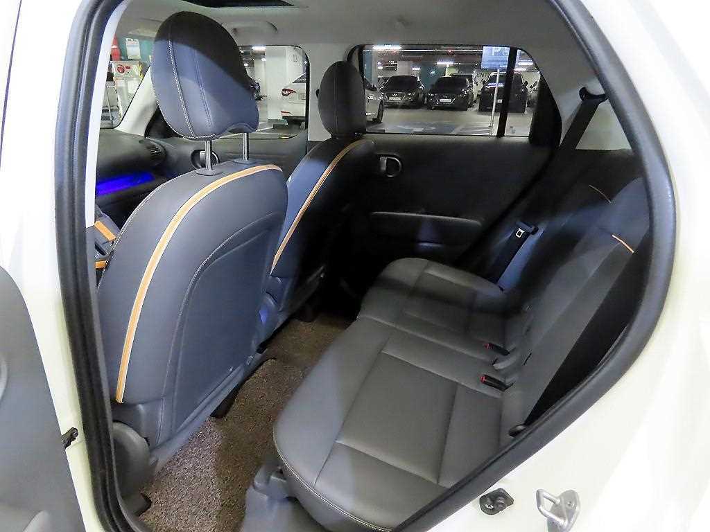 HYUNDAI Casper - Vista 7