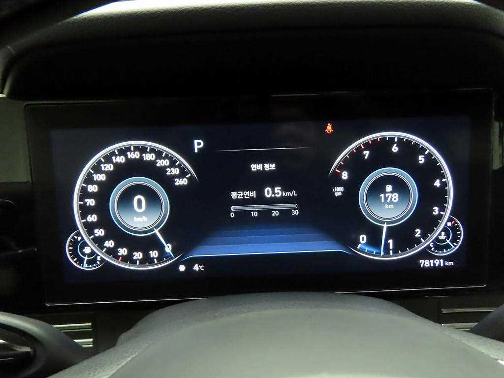 HYUNDAI Grandeur - Vista 6