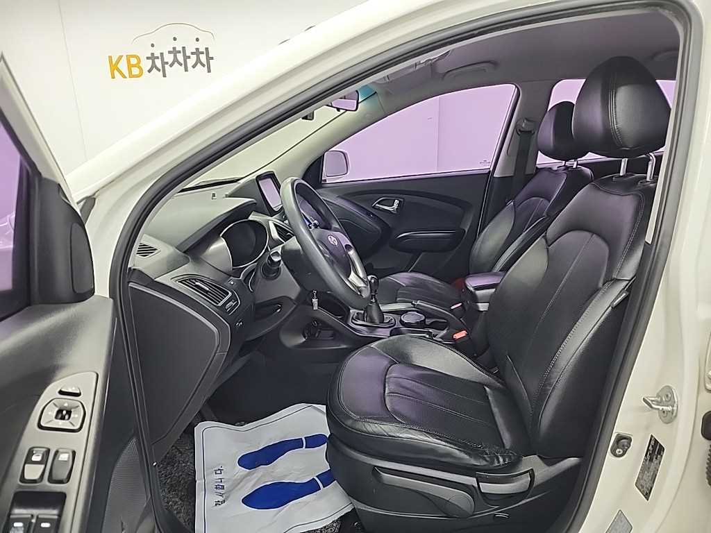 HYUNDAI Tucson - Vista 11