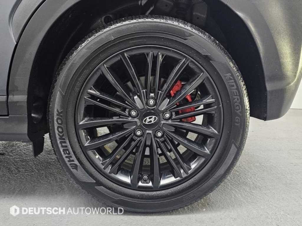 HYUNDAI Kona - Vista 6