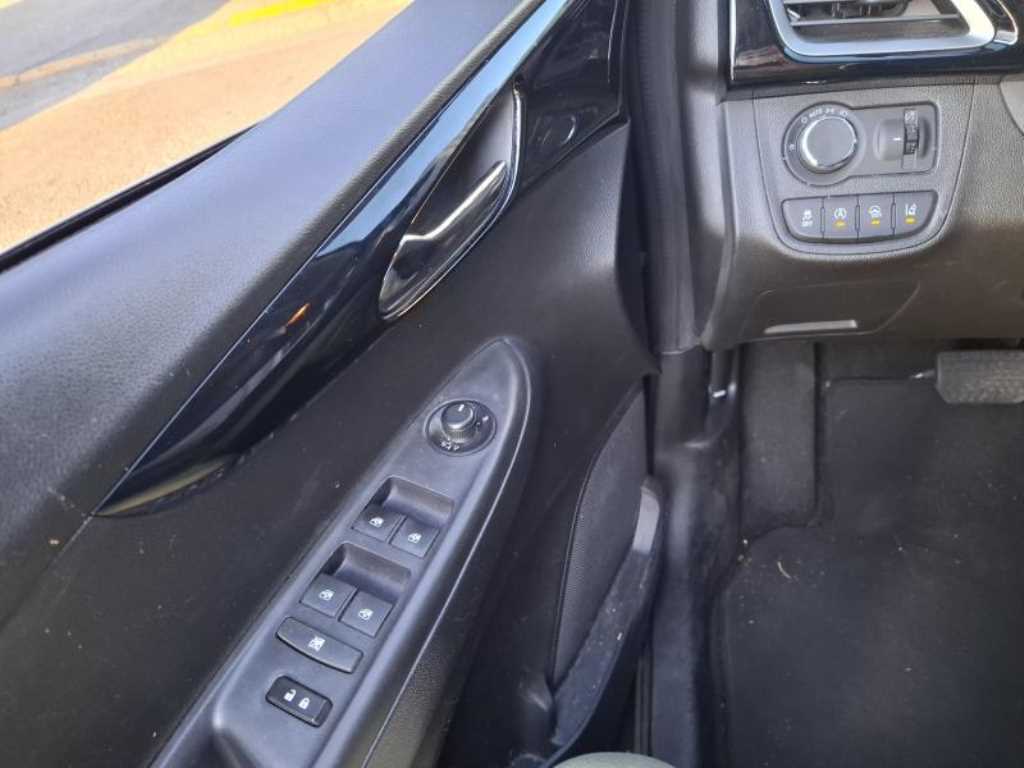 Chevrolet Spark - Vista 5