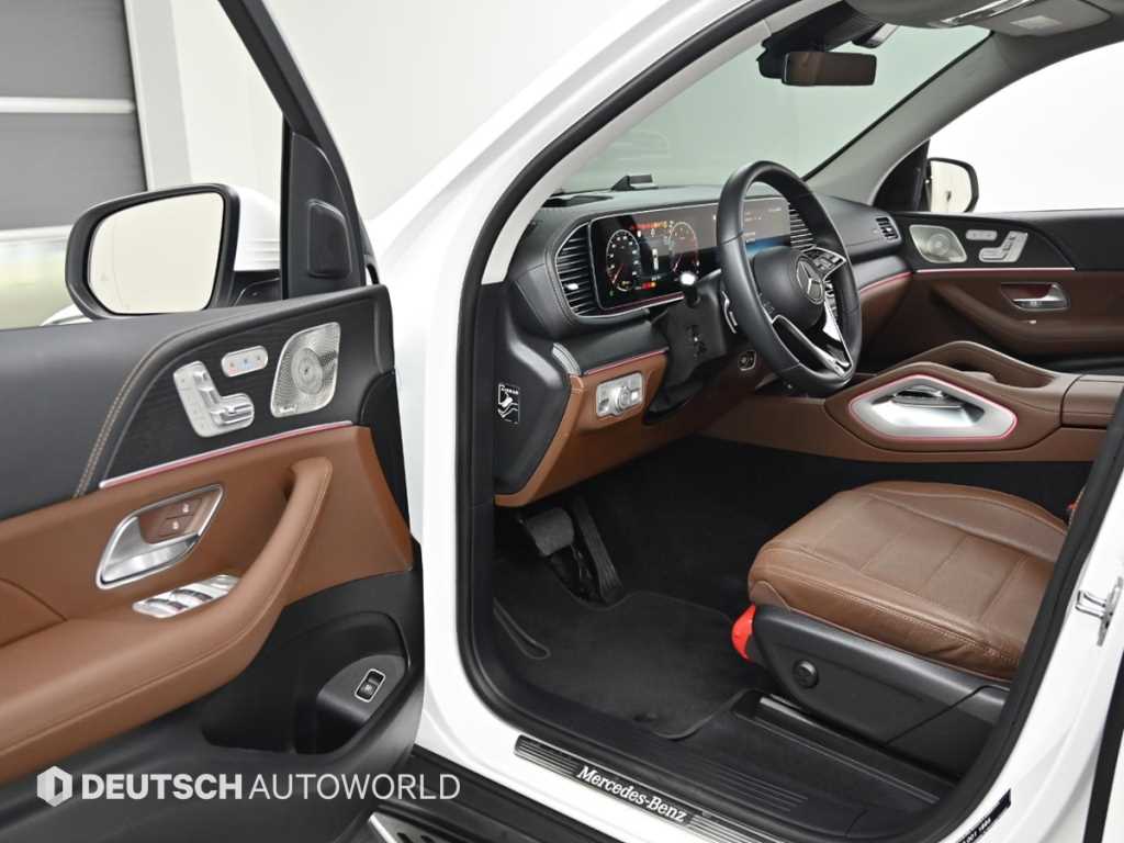 Mercedes Benz GLE Class - Vista 11