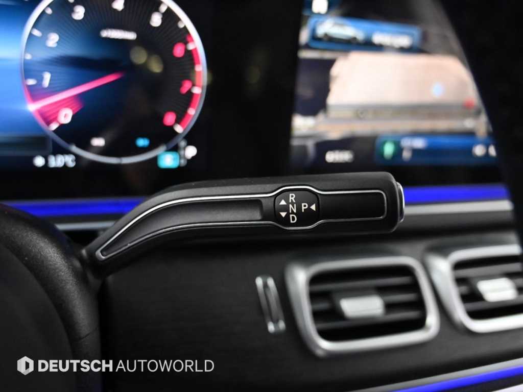 Mercedes Benz GLE Class - Vista 9