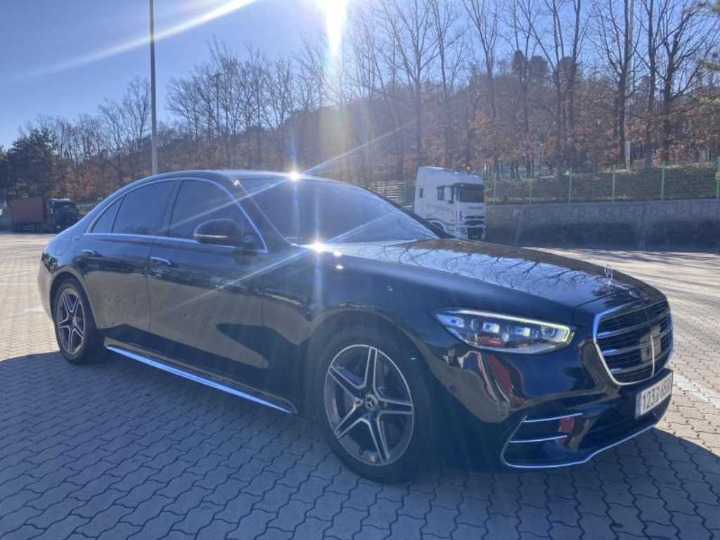 Mercedes Benz S Class - Vista 4