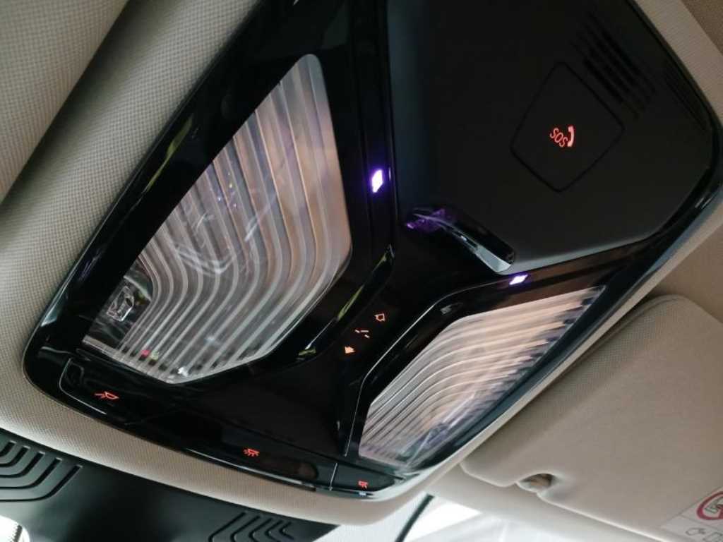 BMW 5 Series 2021 Negro - Importación desde Corea - HF Imports Iquique - Foto 16