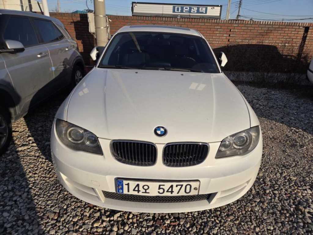 BMW 1 series 2011 - Importación desde Corea - HF Imports Iquique - Foto 1