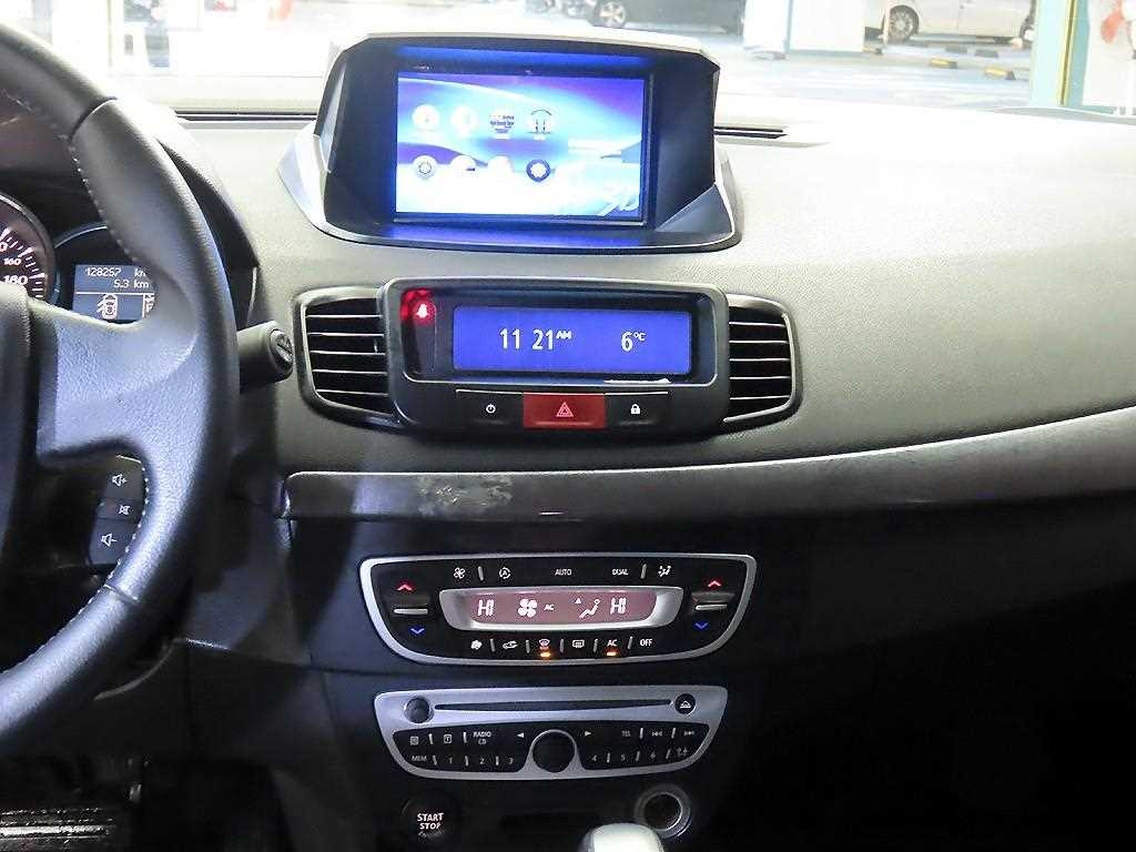 SAMSUNG SM3 - Vista 11