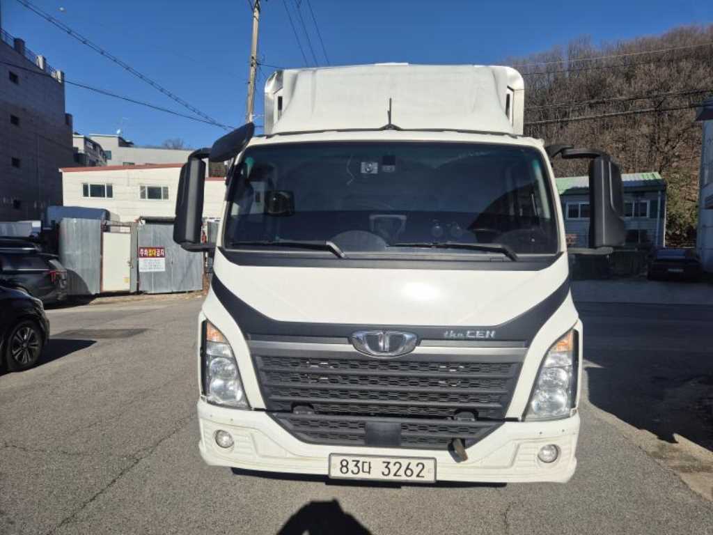medium and large cargo truck 2023 Blanco - Importación desde Corea - HF Imports Iquique - Foto 1