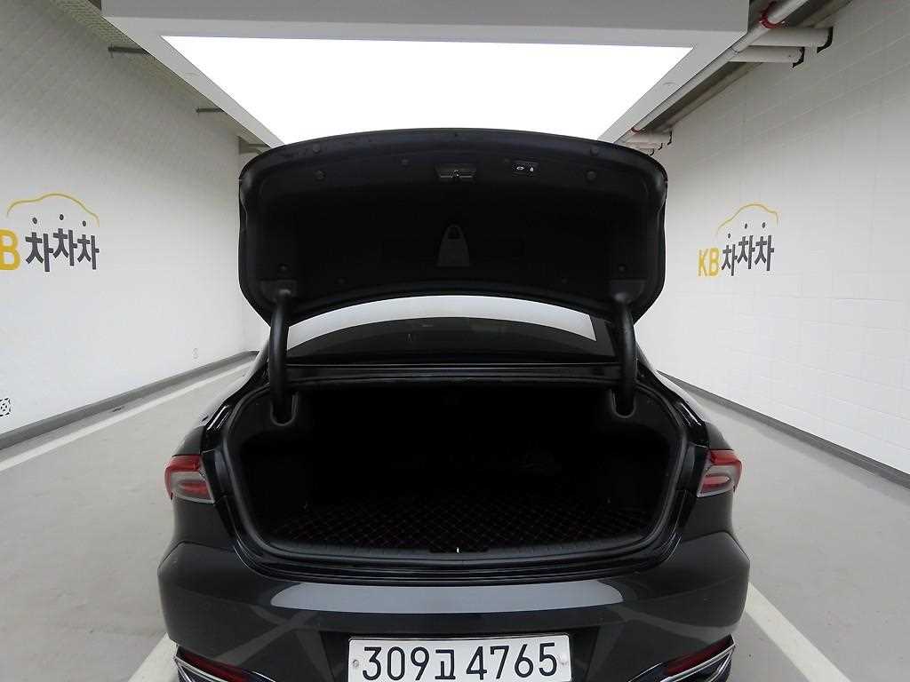 HYUNDAI Grandeur - Vista 5