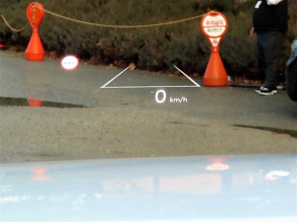 HYUNDAI Grandeur - Vista 10