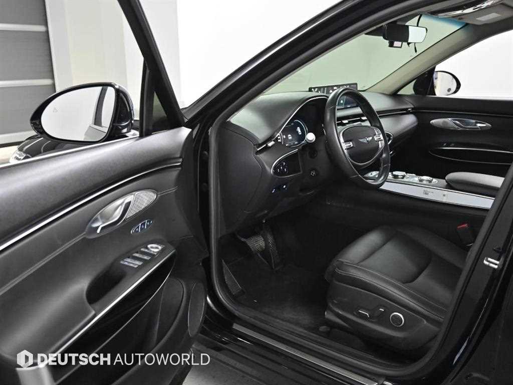 Genesis GV70 - Vista 11