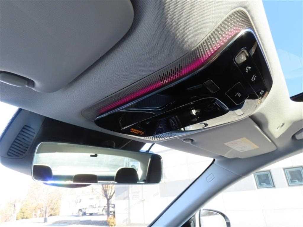 Mercedes Benz E class - Vista 10