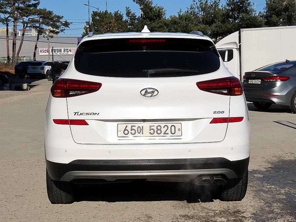 HYUNDAI Tucson - Vista 4