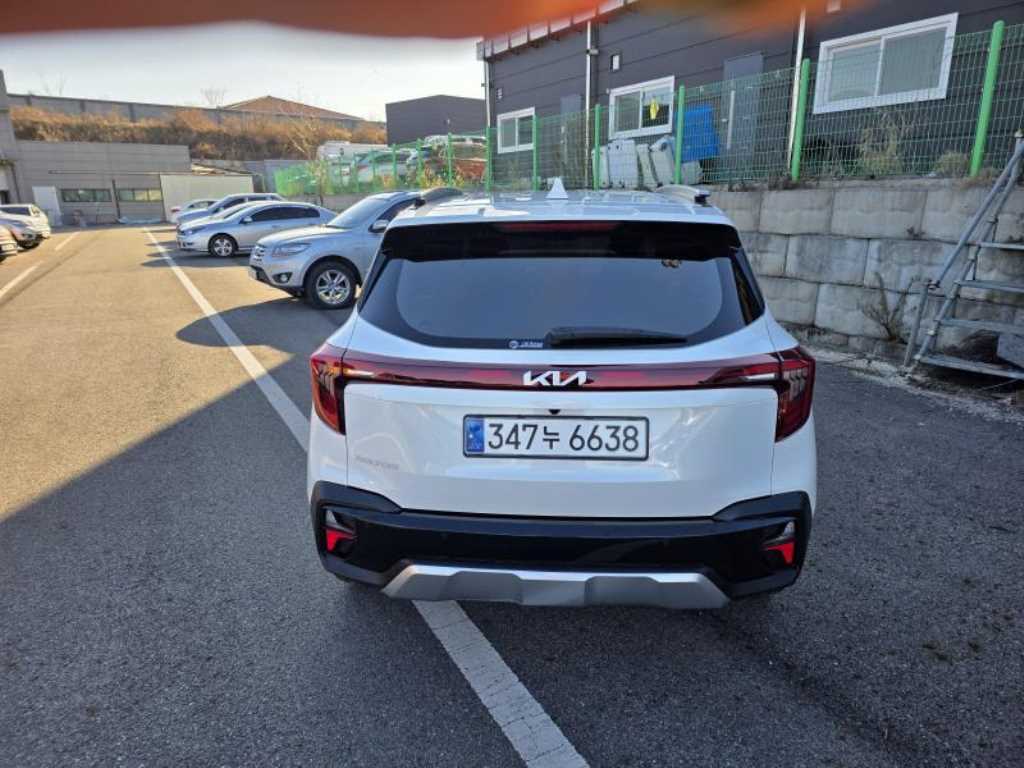 KIA Seltos - Vista 5