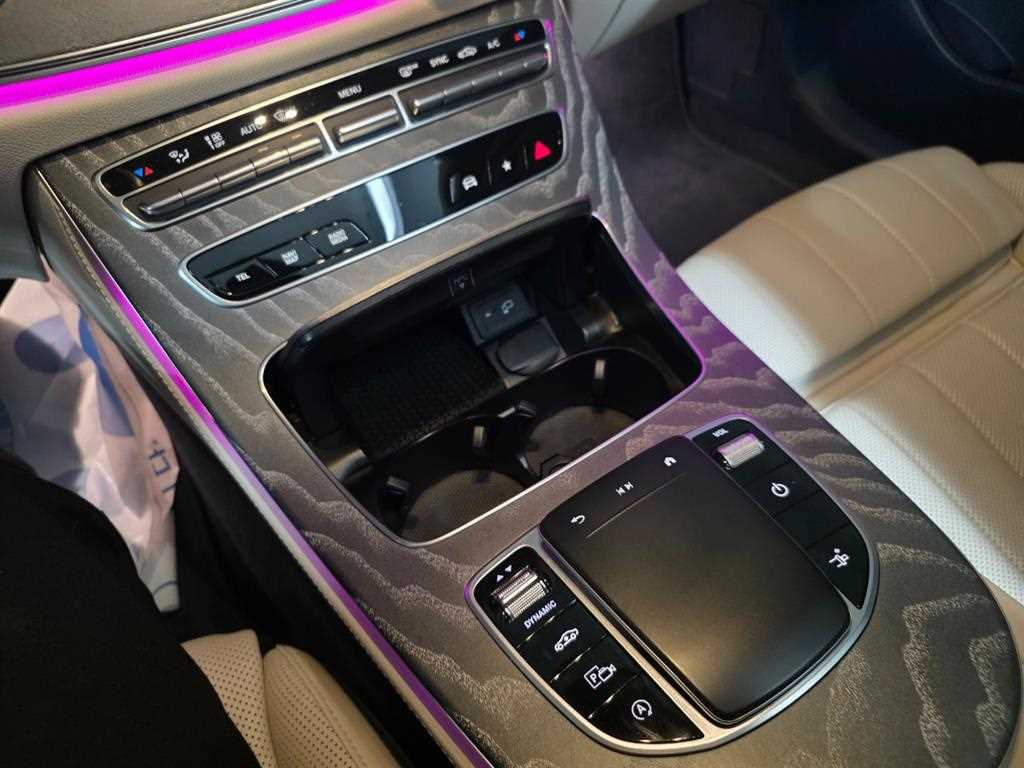 Mercedes Benz E class 2021 Blanco - Importación desde Corea - HF Imports Iquique - Foto 13