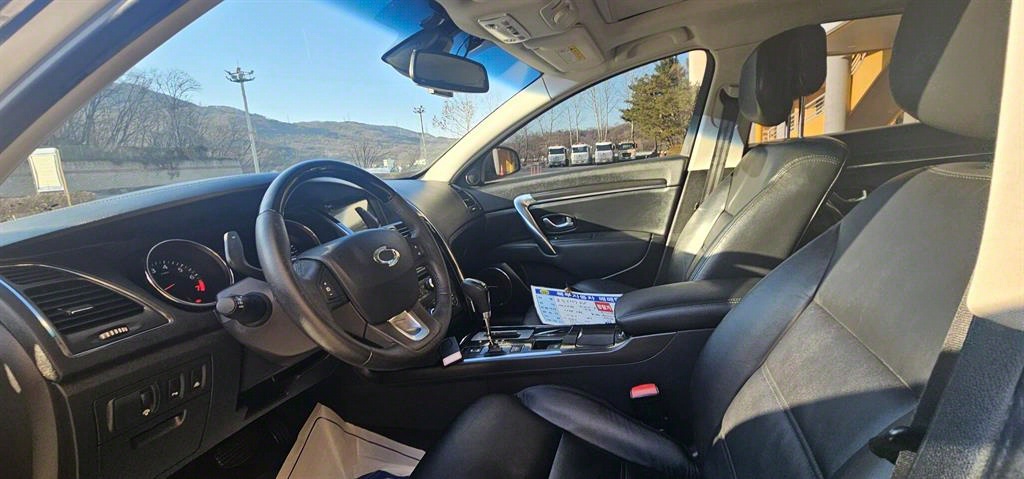 SAMSUNG SM7 - Vista 9