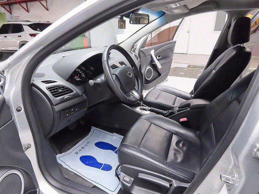 SAMSUNG SM3 2010 Plateado - Importación desde Corea - HF Imports Iquique - Foto 13