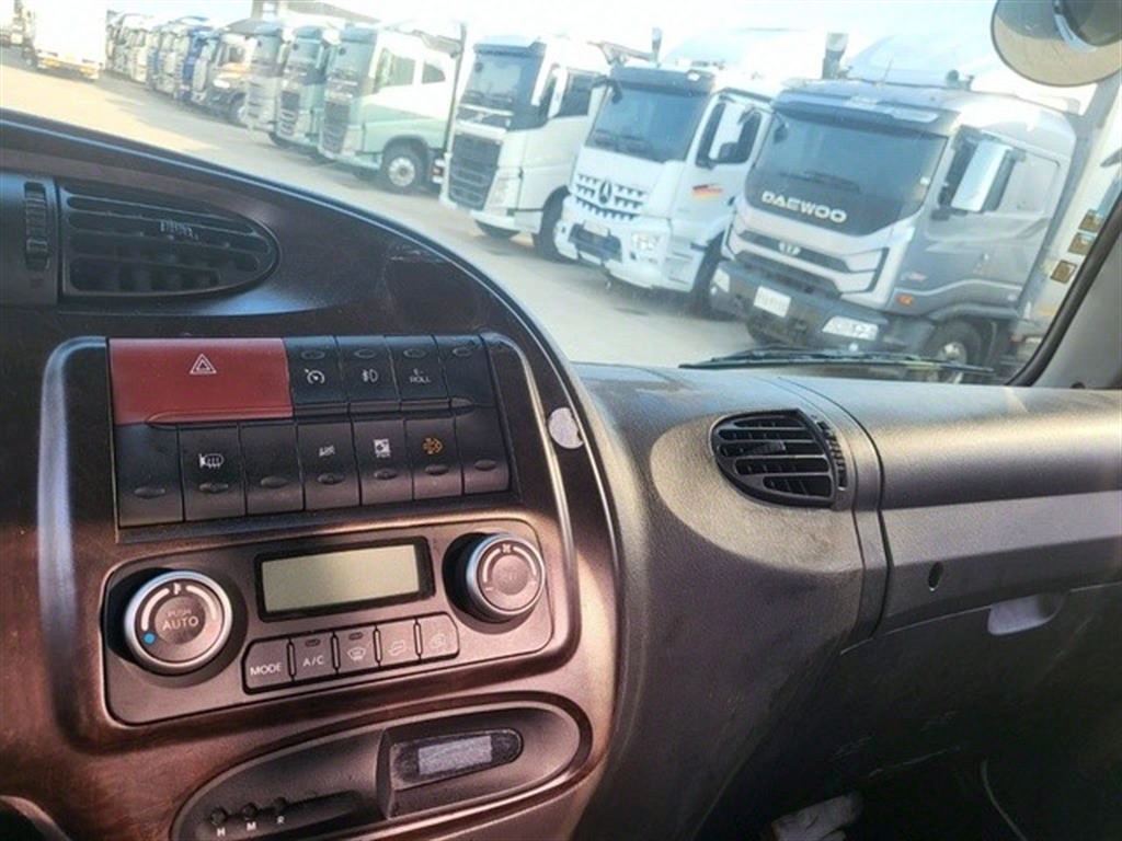 medium and large cargo Cargo 2018 Blanco - Importación desde Corea - HF Imports Iquique - Foto 13