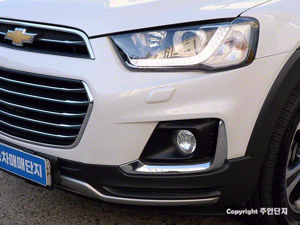 Chevrolet Captiva 2018 Blanco - Importación desde Corea - HF Imports Iquique - Foto 12