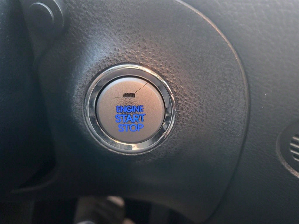 HYUNDAI Genesis - Vista 12