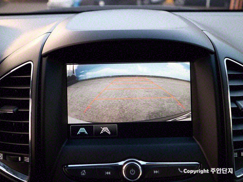 Chevrolet Captiva 2018 Blanco - Importación desde Corea - HF Imports Iquique - Foto 9