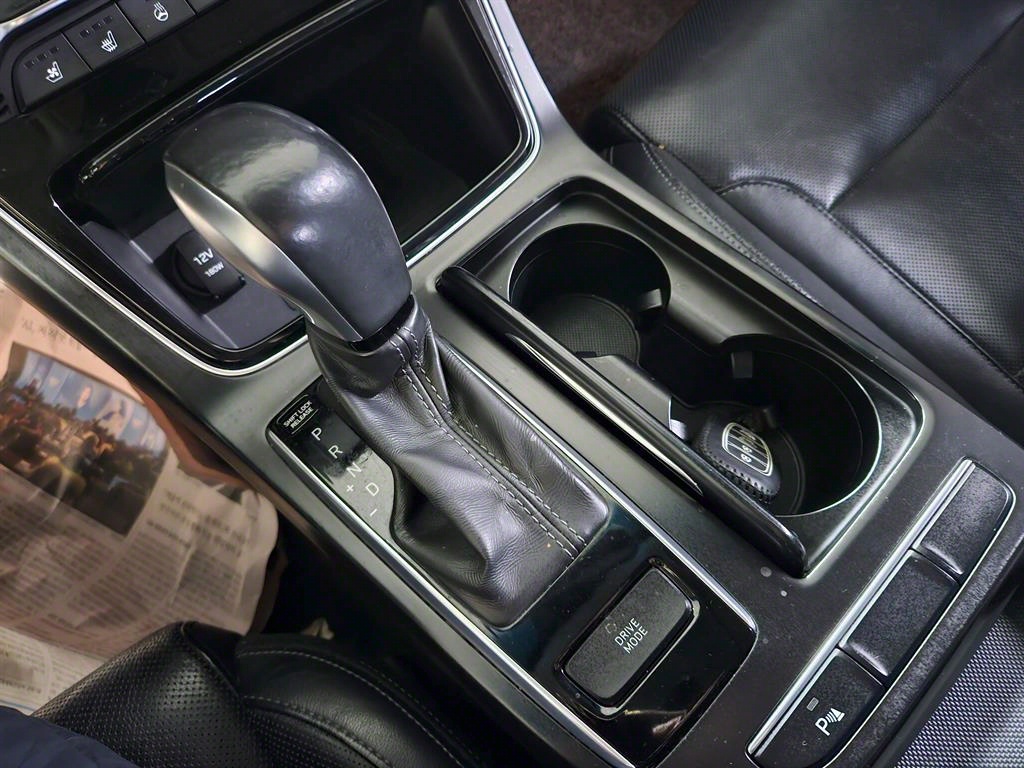 HYUNDAI Grandeur - Vista 10