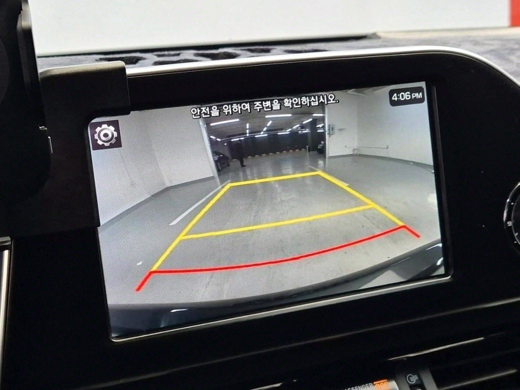 HYUNDAI Grandeur - Vista 11