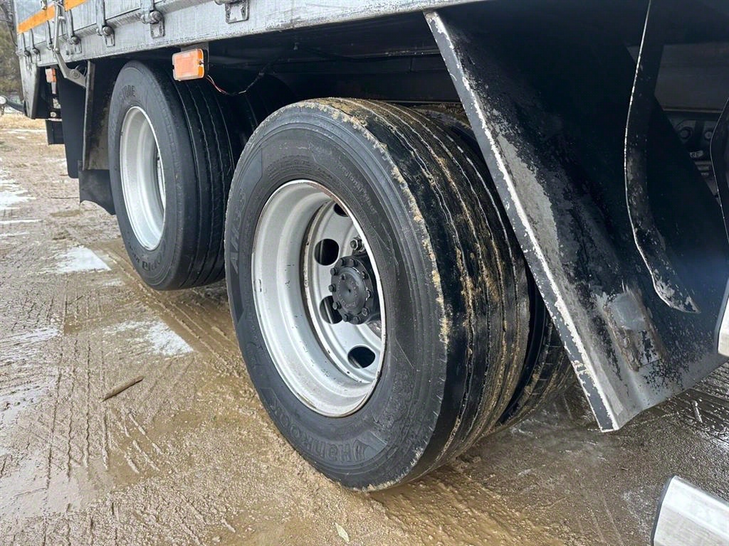 medium and large cargo truck 2022 Blanco - Importación desde Corea - HF Imports Iquique - Foto 18