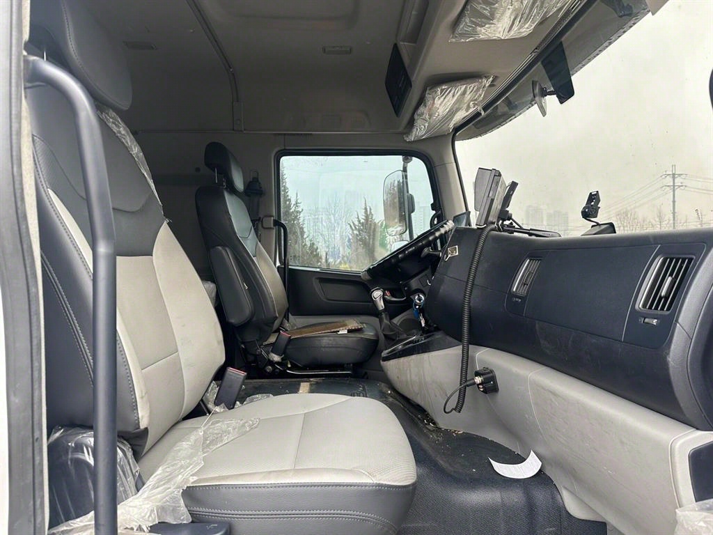 medium and large cargo truck 2022 Blanco - Importación desde Corea - HF Imports Iquique - Foto 15