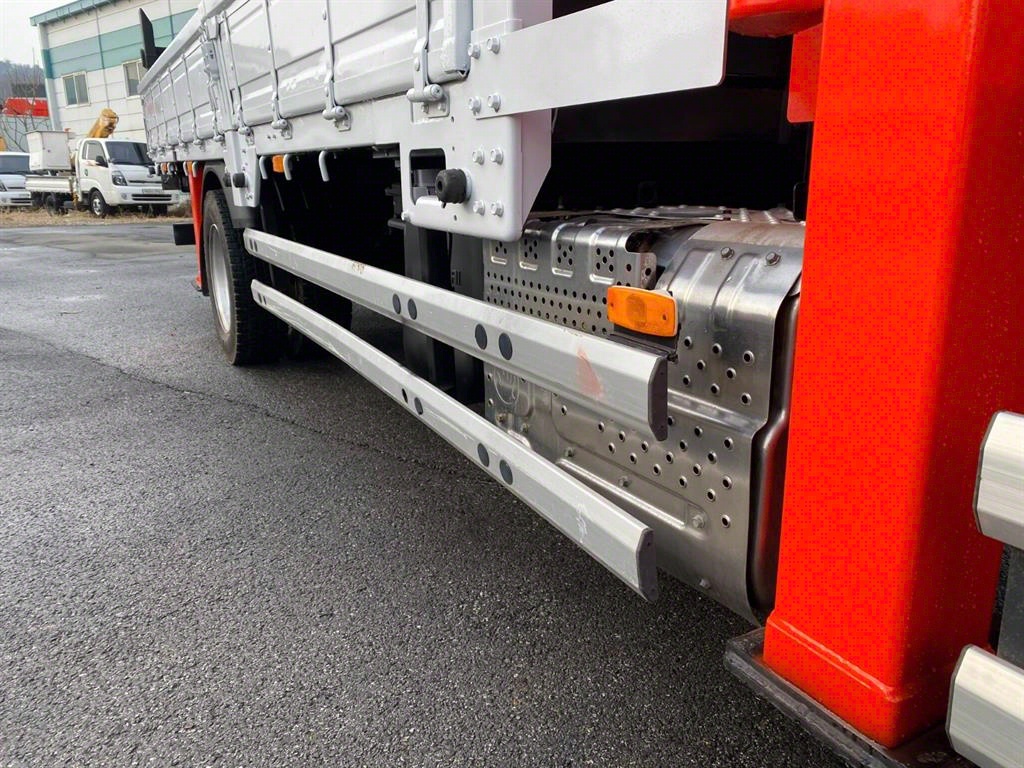 medium and large cargo goso 2020 Blanco - Importación desde Corea - HF Imports Iquique - Foto 13